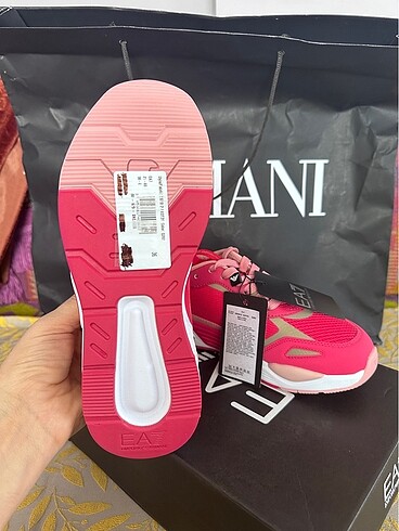 Emporio Armani EMPORİO ARMANI BAYAN SPOR AYAKKABI 36 NO