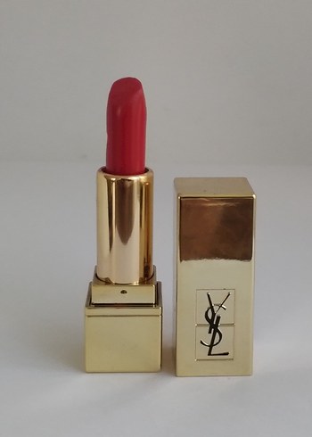 Yves Saint Laurent Rouge Pur Couture 01 Mini boy