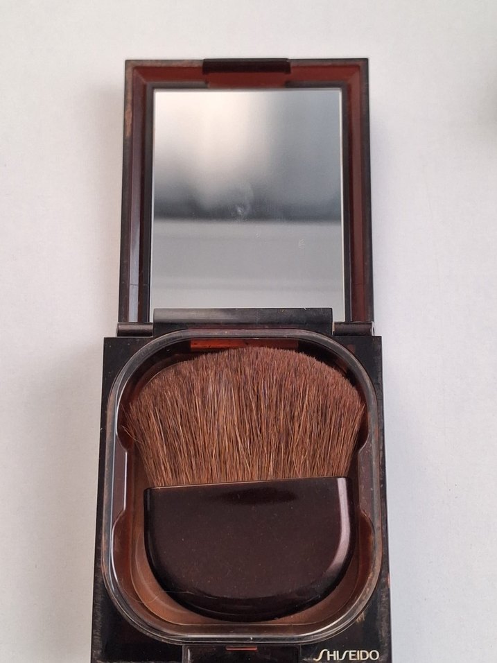 Shiseido  Bronzer 3 Bronzlaştırıcı Pudra - Görsel 3
