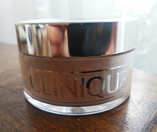 Clinique Blended Face Powder Transparency Neutral Pudra Yeni