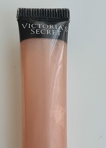  Beden Victoria's Secret Sparkling Sheer Lip Gloss 