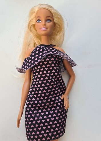 Beden Barbie Bebek. Çok iyi durumda. 2015 üretim