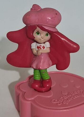  Beden Renk Strawberry Shortcake Oyuncak Çilek Kız. Burger King 2014