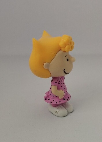  Beden Renk Peanuts Sally Brown Figür