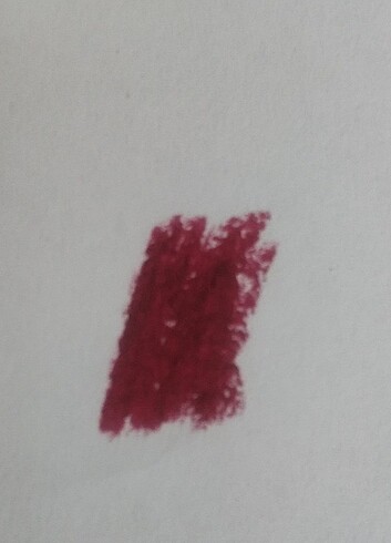Beden Mac Matte Diva Lipstick Ruj
