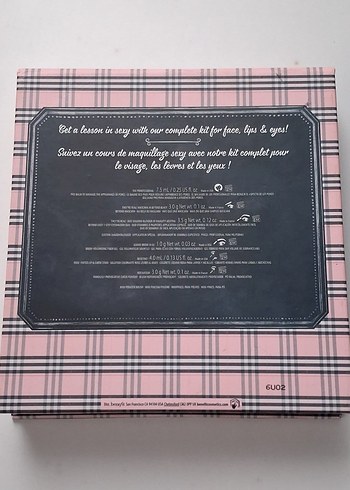 Benefit Beauty School Knockouts
Make Up Kit - Görsel 3