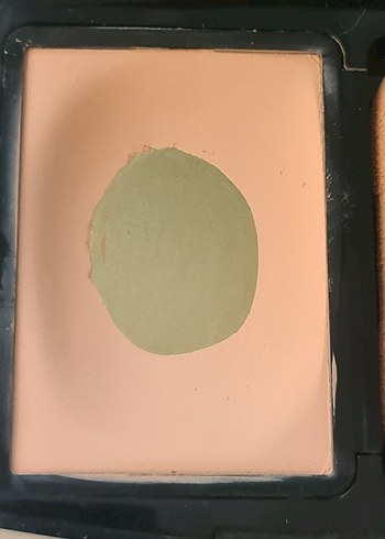 Chanel Vitalumiere Compact Douceur Foundation 12 Beige Rose - Görsel 4