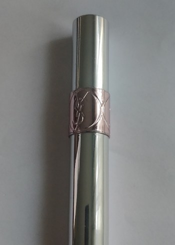 Yves Saint Laurent Yves Saint Laurent Volupte Tint-in-Oil No 4