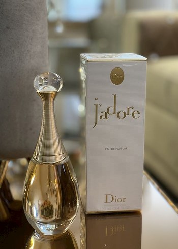 Dior J'adore Kadın Parfümü