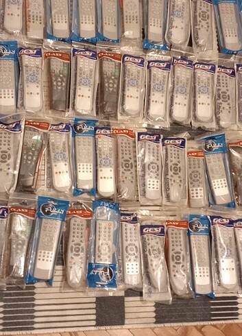 85 adet karışık kumanda