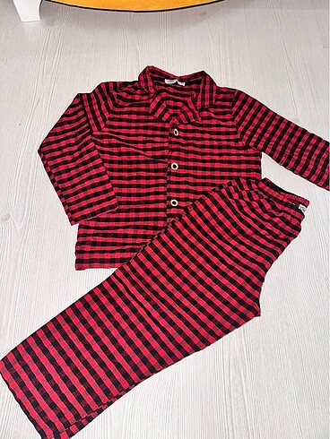 Pijama takımı