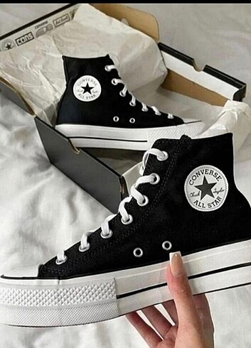 Siyah converse ayakkabı 