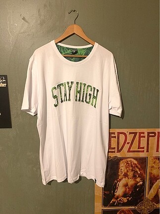 Stay High T-shirt (unisex-geniş kalıp)
