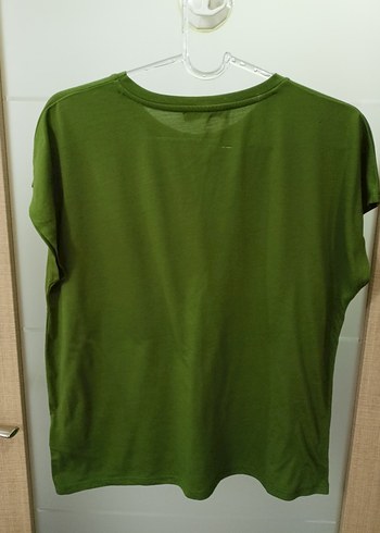 Payet Detaylı Yeşil Kadın Tişört - Görsel 4