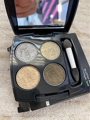 Avon Renkli simli far