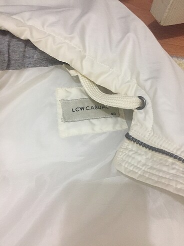 LC Waikiki şişme yelek