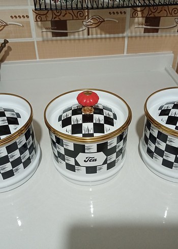  Beden Desenli emaye 3 lü set markadır.