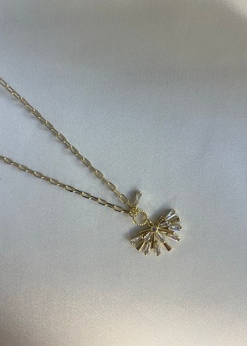 Zincir Detaylı Mini Altın Kolye - Görsel 3