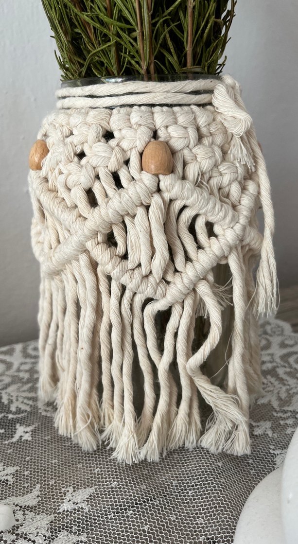 Makrome Detaylı Beyaz Saksı Kılıfı - Görsel 2