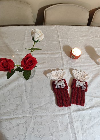 Kırmızı vintage eldiven - Görsel 2