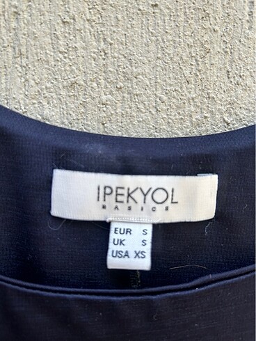 s Beden İpekyol lacivert bluz