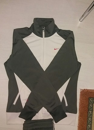 Nike eşofman takımı
