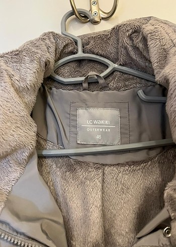 LC Waikiki Gri Kadın Mont