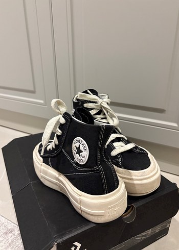 Platform converse