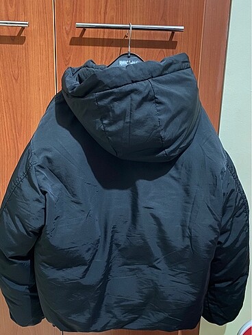 Bershka Bershka siyah şişme mont