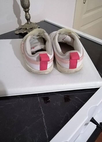 24 Beden beyaz Renk Kız çocuk puma spor ayakkabı 