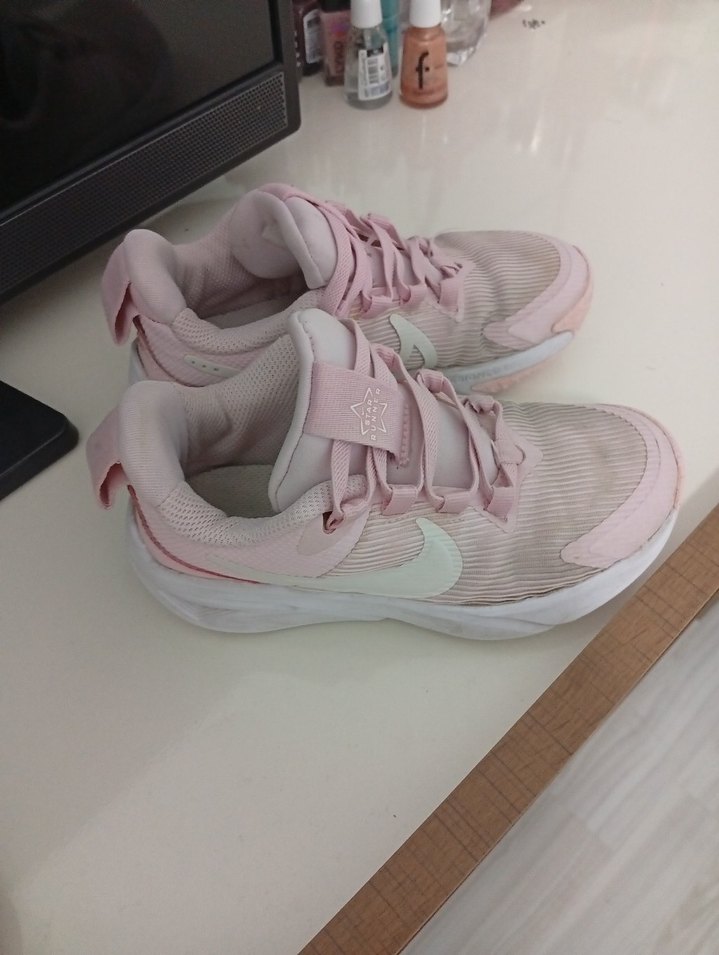 Pembe Bağcıklı Basketbol Ayakkabısı - Görsel 2