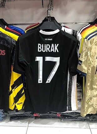 Lille Burak Yılmaz Forması New Balance T-Shirt %20 İndirimli - Gardrops