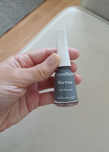flormar oje az kullanıldı iyi durumda
