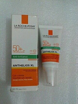 La Roche Posay +50 spf fondotenli güneş kremi