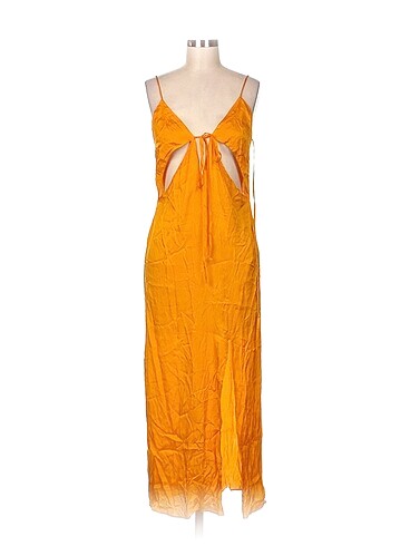 H&M Uzun Elbise %70 İndirimli.