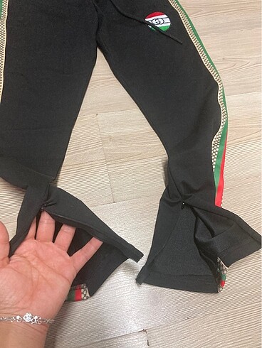 m Beden Gucci eşofman altı