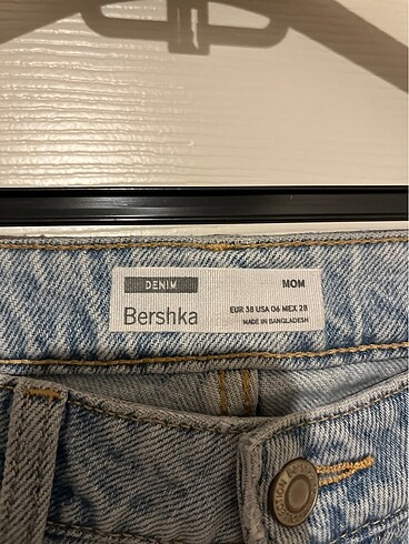 38 Beden Bershka kot
