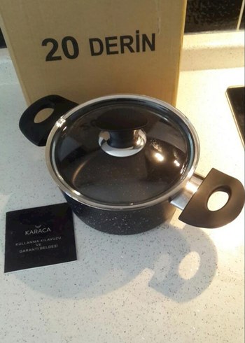 Karaca 20 cm Derin Siyah Tencere
