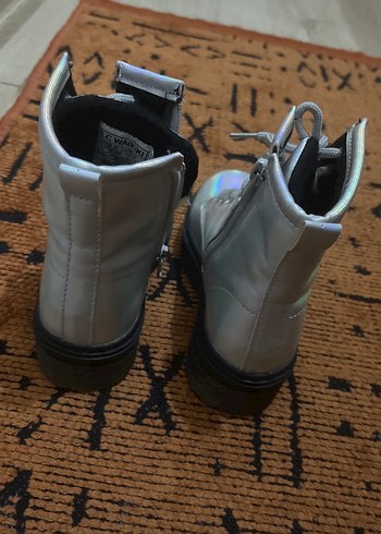 Kızlar İçin Bağcıklı Gri Rugan Bot - Görsel 6