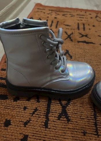 Kızlar İçin Bağcıklı Gri Rugan Bot - Görsel 5