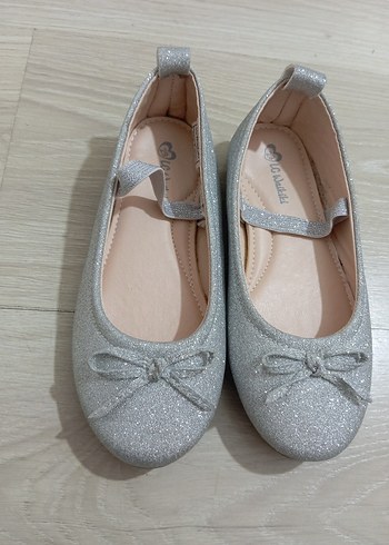 Kız Çocuk Gri Simli Babet Ayakkabı - Görsel 2