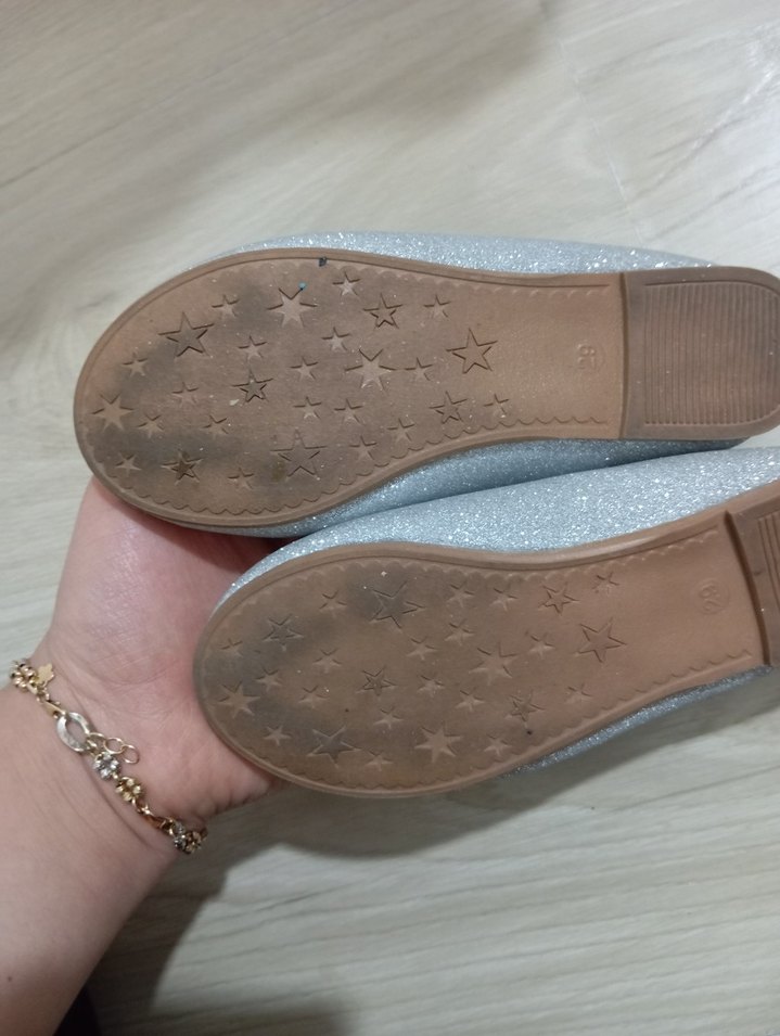 Kız Çocuk Gri Simli Babet Ayakkabı - Görsel 4