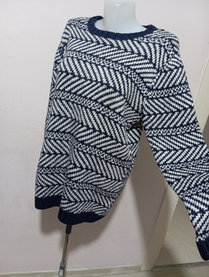 Lacivert-Beyaz Herringbone Triko Kazak — görsel 6/8