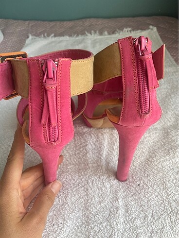 bershka topuklu - Görsel 5