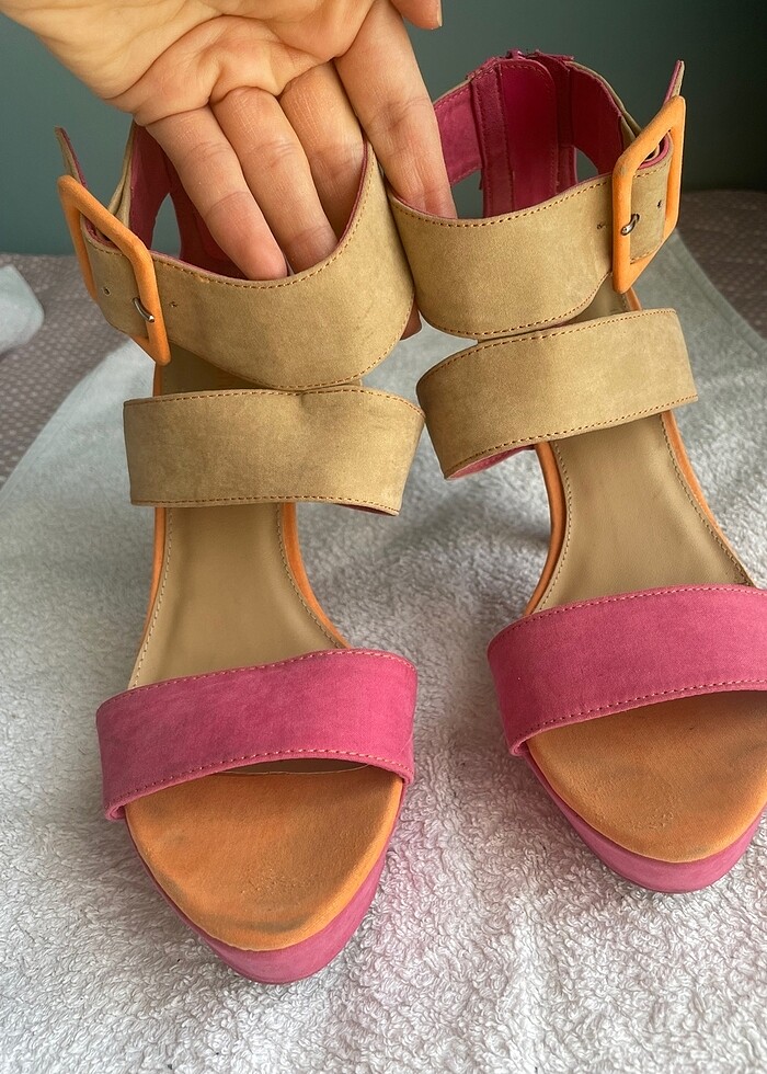 bershka topuklu - Görsel 2