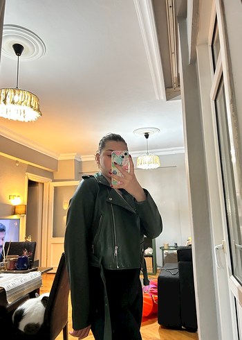 Stradivarius Koyu Yeşil Parlak Deri Ceket - Görsel 4