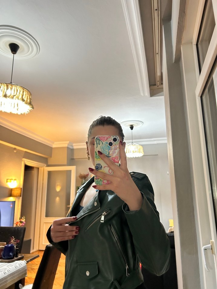 Stradivarius Koyu Yeşil Parlak Deri Ceket - Görsel 5