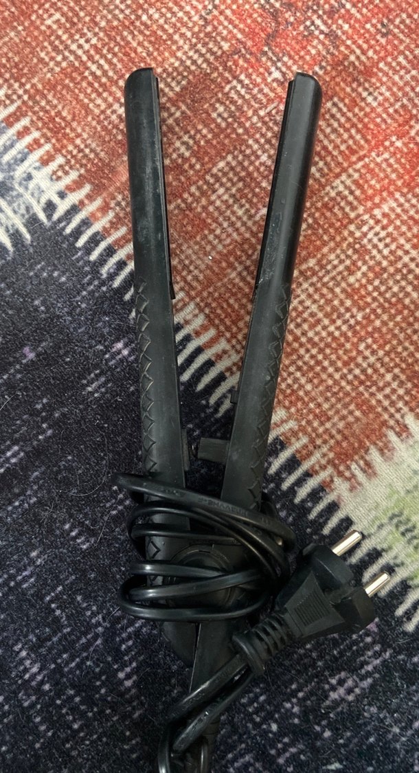 Siyah Sinbo Saç Düzleştirici - Görsel 2