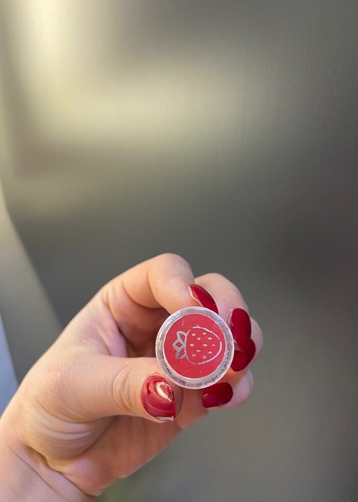 Golden Rose Çilek Aromalı Lip Gloss - Görsel 2