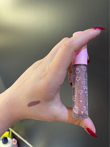 Golden Rose Likit Mat Ruj - Görsel 3